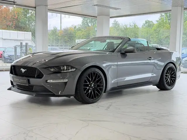 Ford Mustang main image