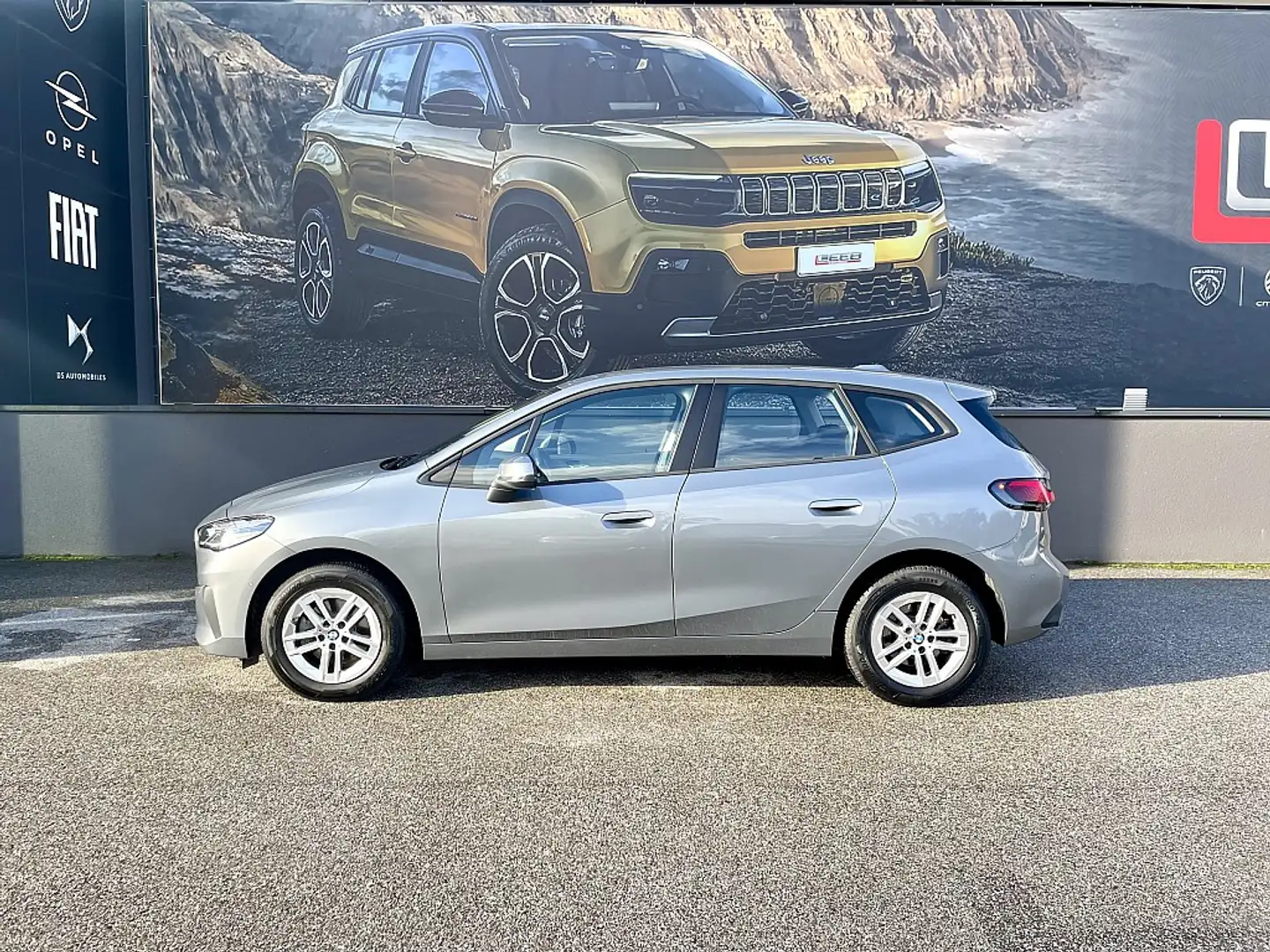 BMW 218 d Active Tourer Aut. Grigio - 2