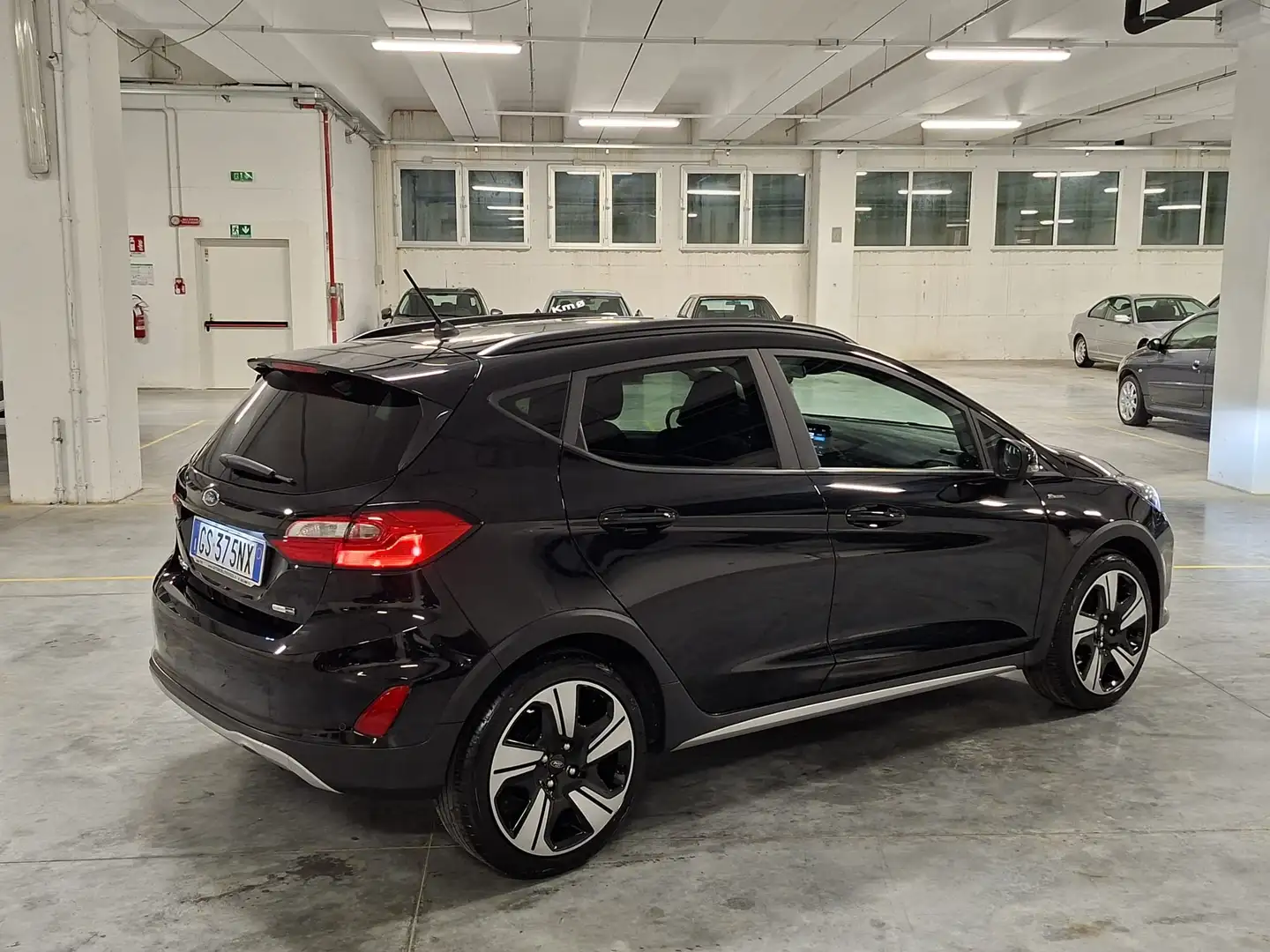 Ford Fiesta 1000 EcoBoost Hybrid mhev 125CV Active 5 Porte Noir - 2