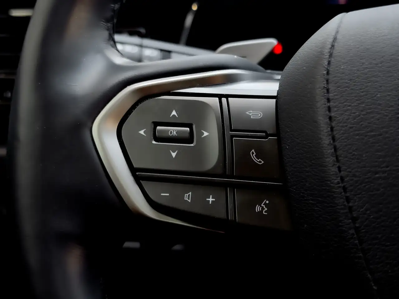 Lexus NX photo Lexus NX
