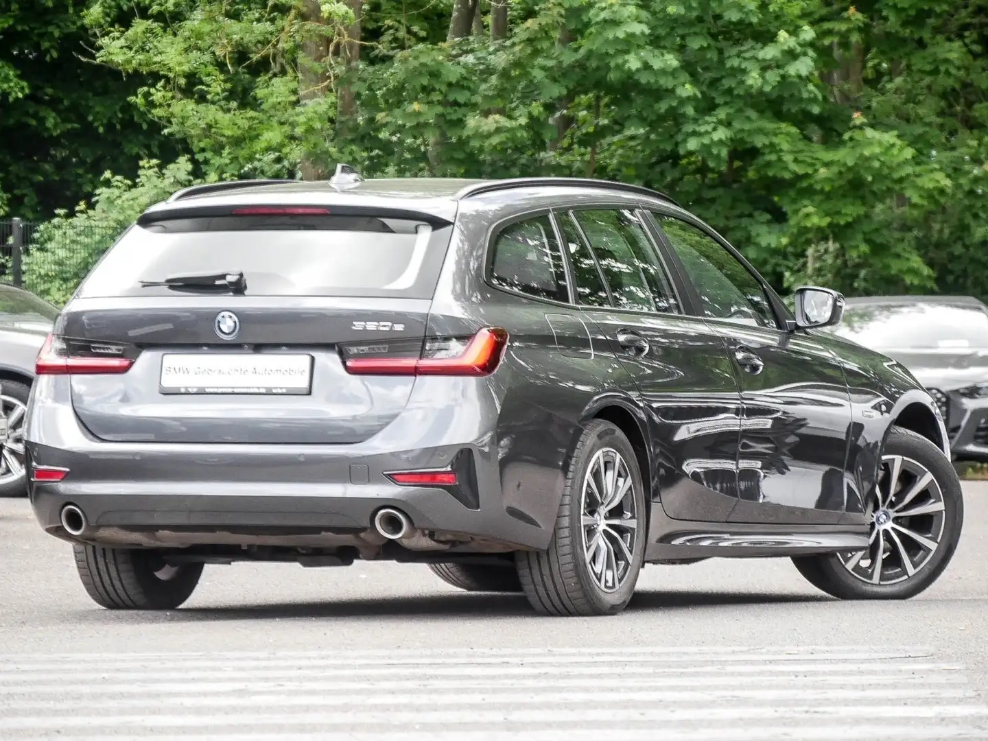 BMW 320 e ADVANTAGE+ACC+HiFi+DA+PA+SHZ Gri - 2