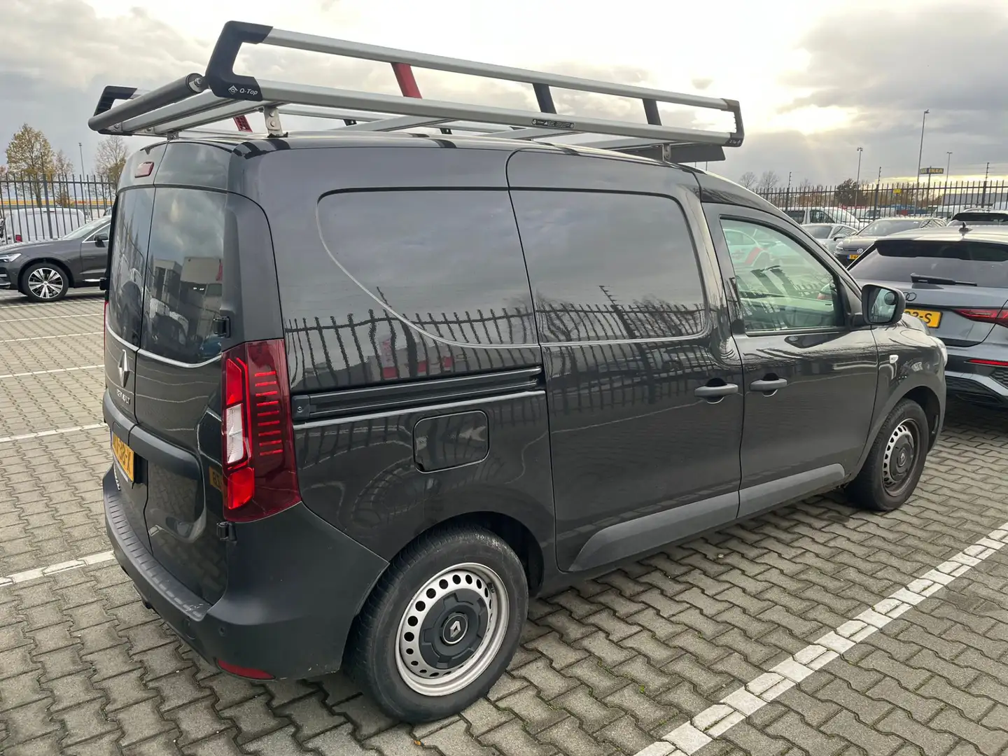 Renault Express 1.5 dCi Airco Imperiaal Trekhaak (Wordt verwacht) Noir - 2