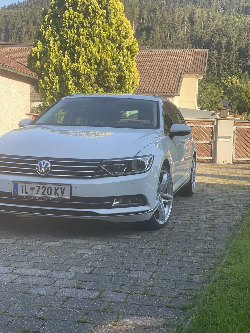 Volkswagen Passat Variant Passat Variant Highline 1,6 TDI Highline Weiß - 2