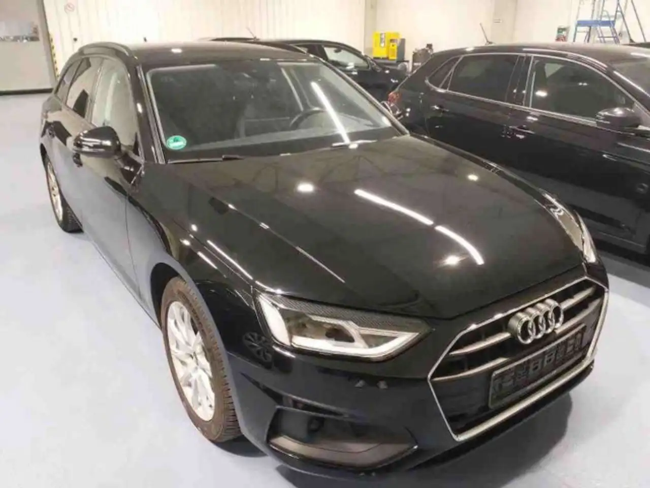 Audi A4 35 TFSI S-tronic NAVI+LED+SITZHZG+TEMP. 3