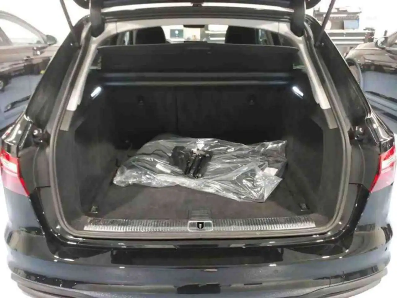 Audi A4 35 TFSI S-tronic NAVI+LED+SITZHZG+TEMP. 6