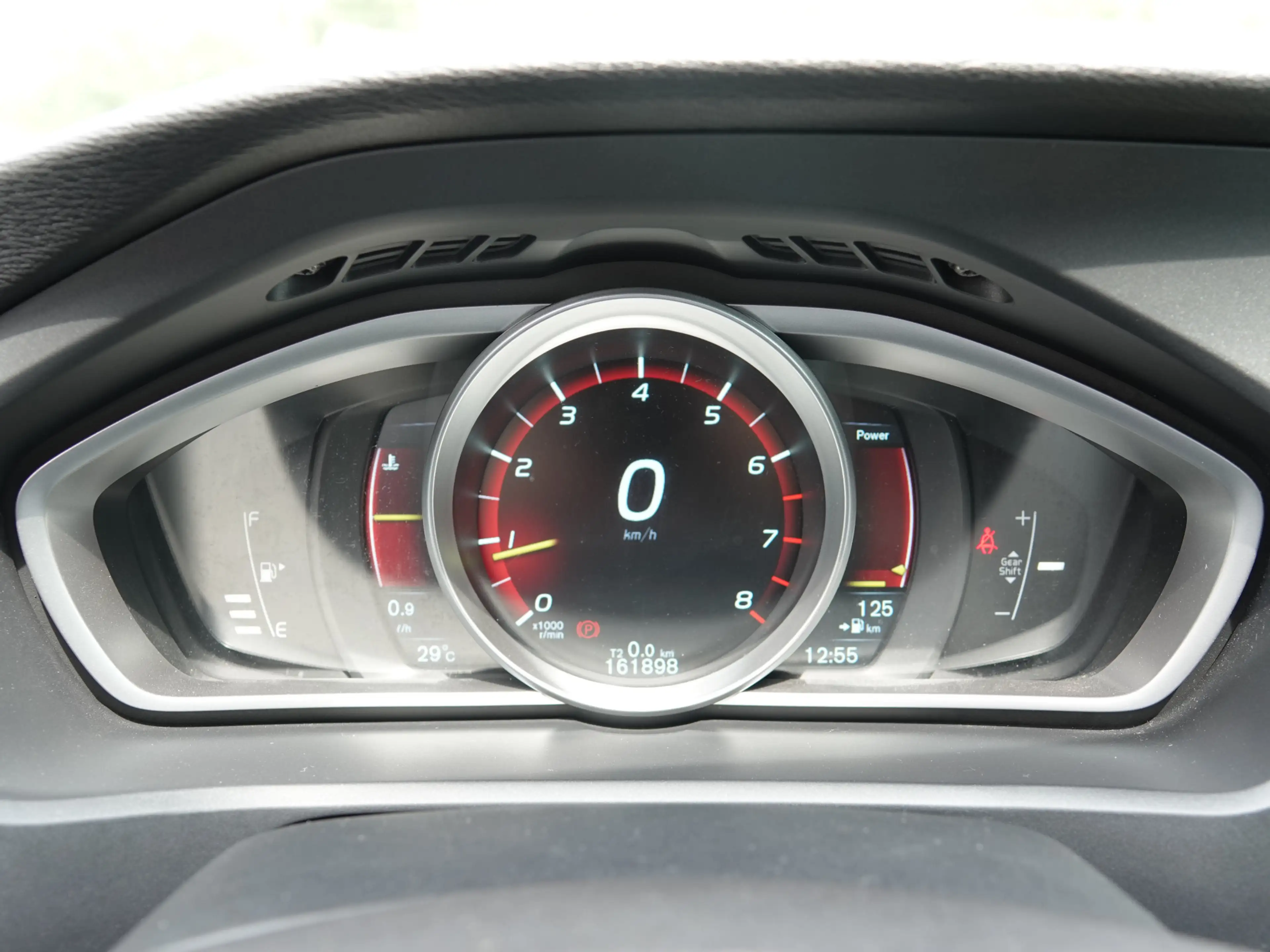 Volvo V40 Cross Country 1.6 T4 180PK Ocean Race PANO | VOL LEER | HK-AUDIO — photo 16
