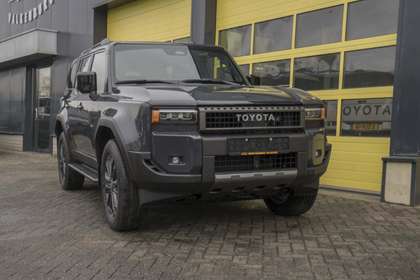 Toyota Land Cruiser 2.8 D-4D Premium Panoramadak BPM VRIJ!