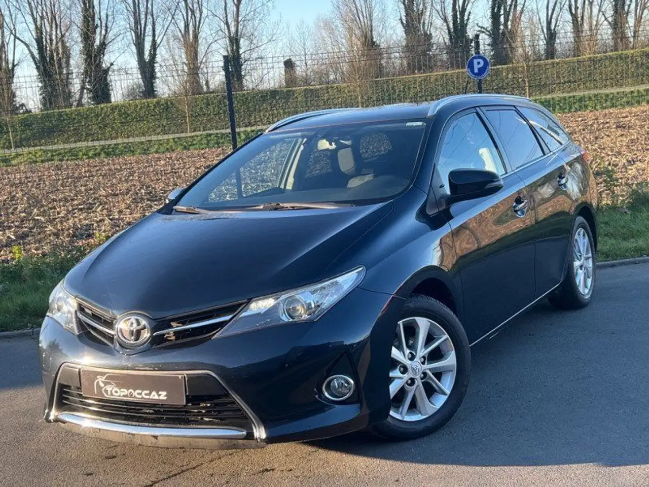 Toyota Auris 90 D-4D SKYBLUE * 86.000MKM * 1ERE MAIN 