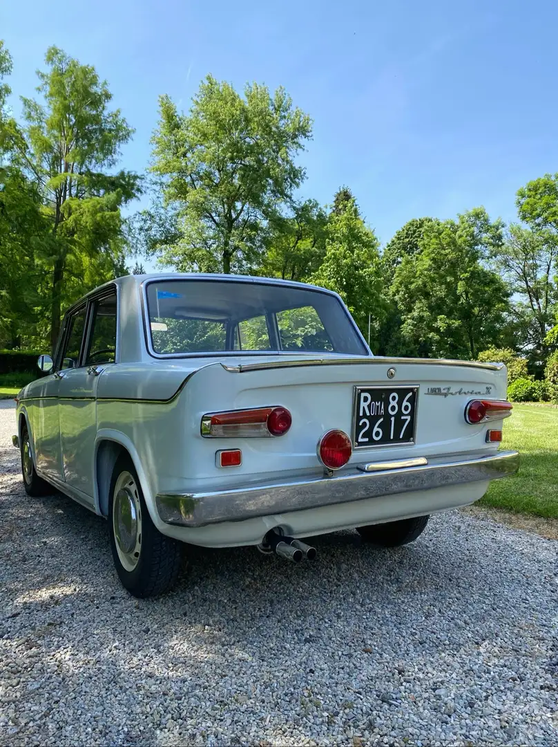 Lancia Fulvia Lancia Fulvia berlina 2C White - 2