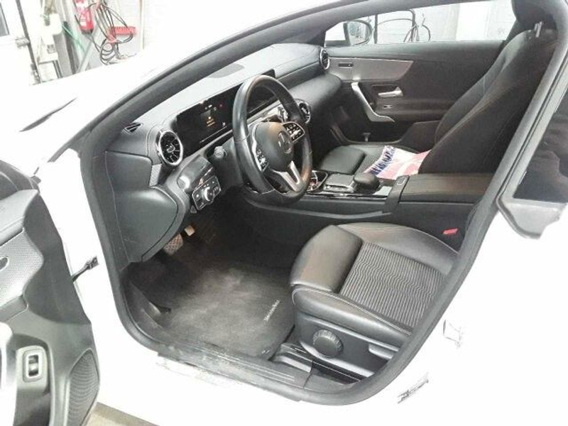 Mercedes-Benz CLA 180 Style R-Kamera+SHZ+DAB+Carplay+18" — photo 8