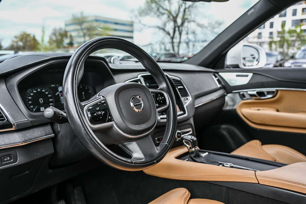 2022 Volvo XC90 T6 AWD Inscription (7-Seat) Bowers & Wilkins + Pol thumb 10