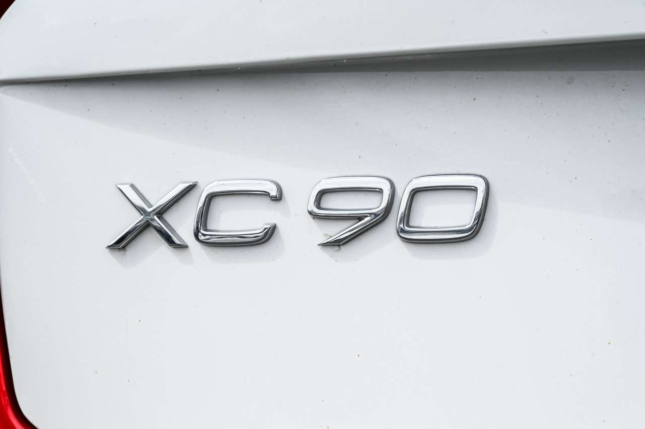2022 Volvo XC90 T6 AWD Inscription (7-Seat) Bowers & Wilkins + Pol thumb 8