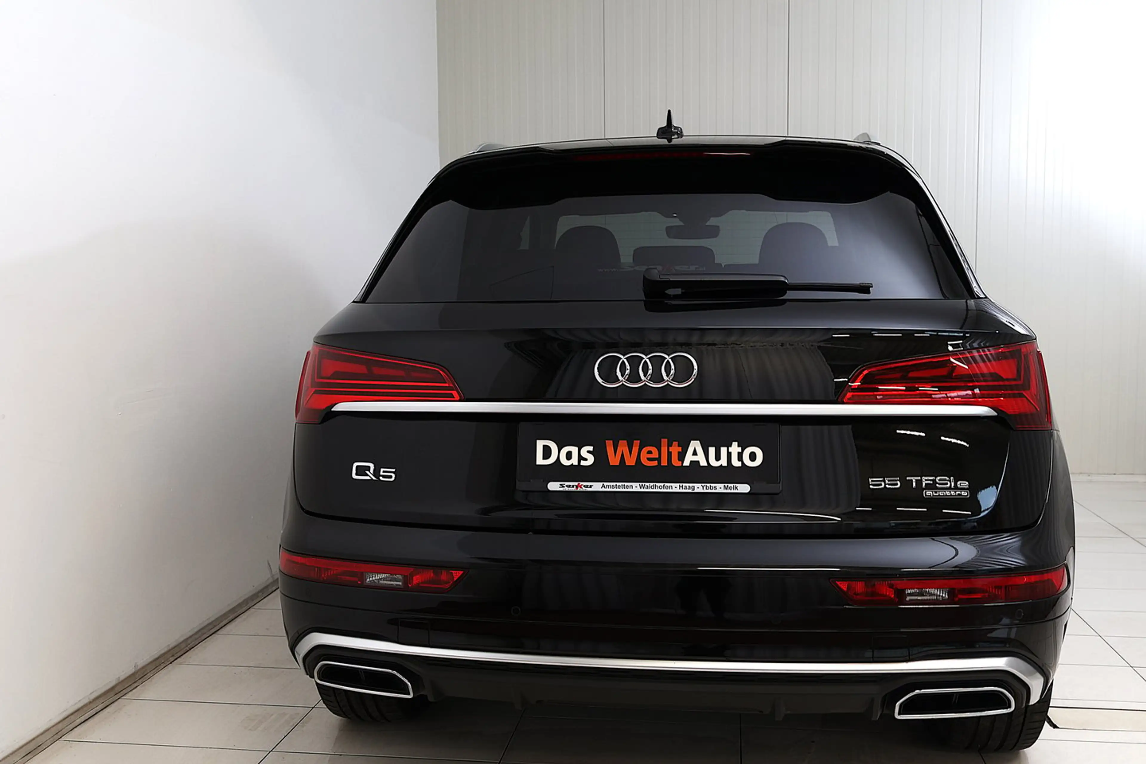 Audi Q5 55 TFSI e quattro S line — photo 3