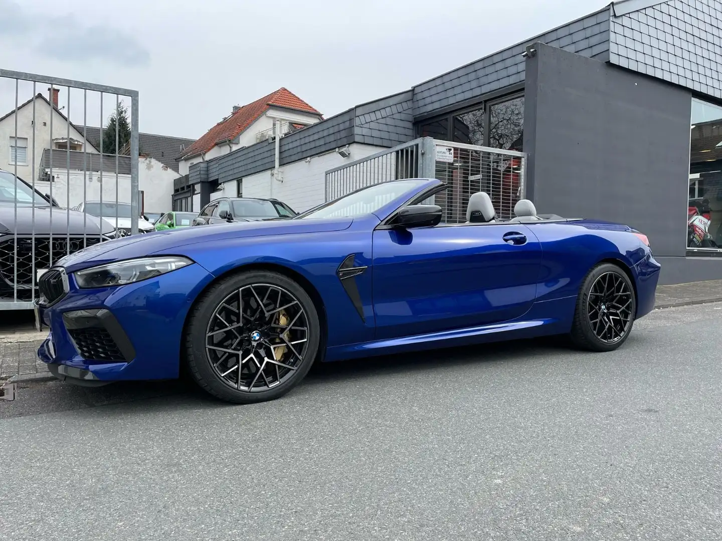 BMW M8 Competition Cabrio |Nightvision|Keramik|Carbo Modrá - 2