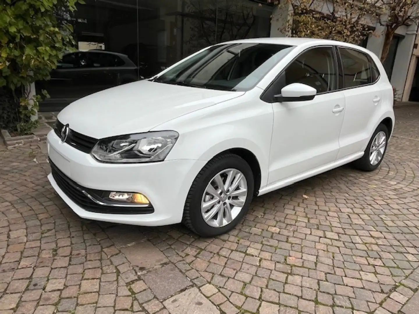 Volkswagen Polo 1.0 MPI 75 CV 5p. Comfortline Blanc - 1