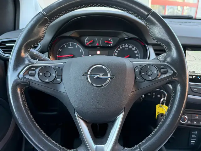 Opel Crossland view 11