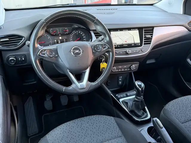 Opel Crossland view 4