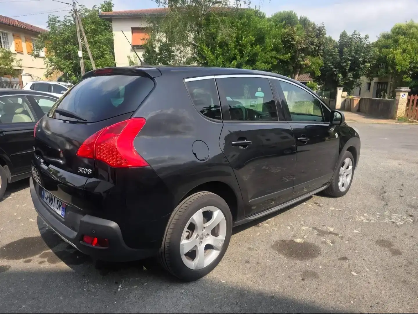 Peugeot 3008 1.6 HDi 115ch FAP Business - 2
