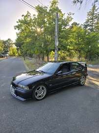 323i Compact e36