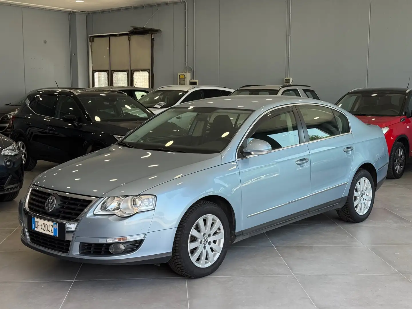 Volkswagen Passat 2.0 16V TDI 4mot. Highline Blu/Azzurro - 1