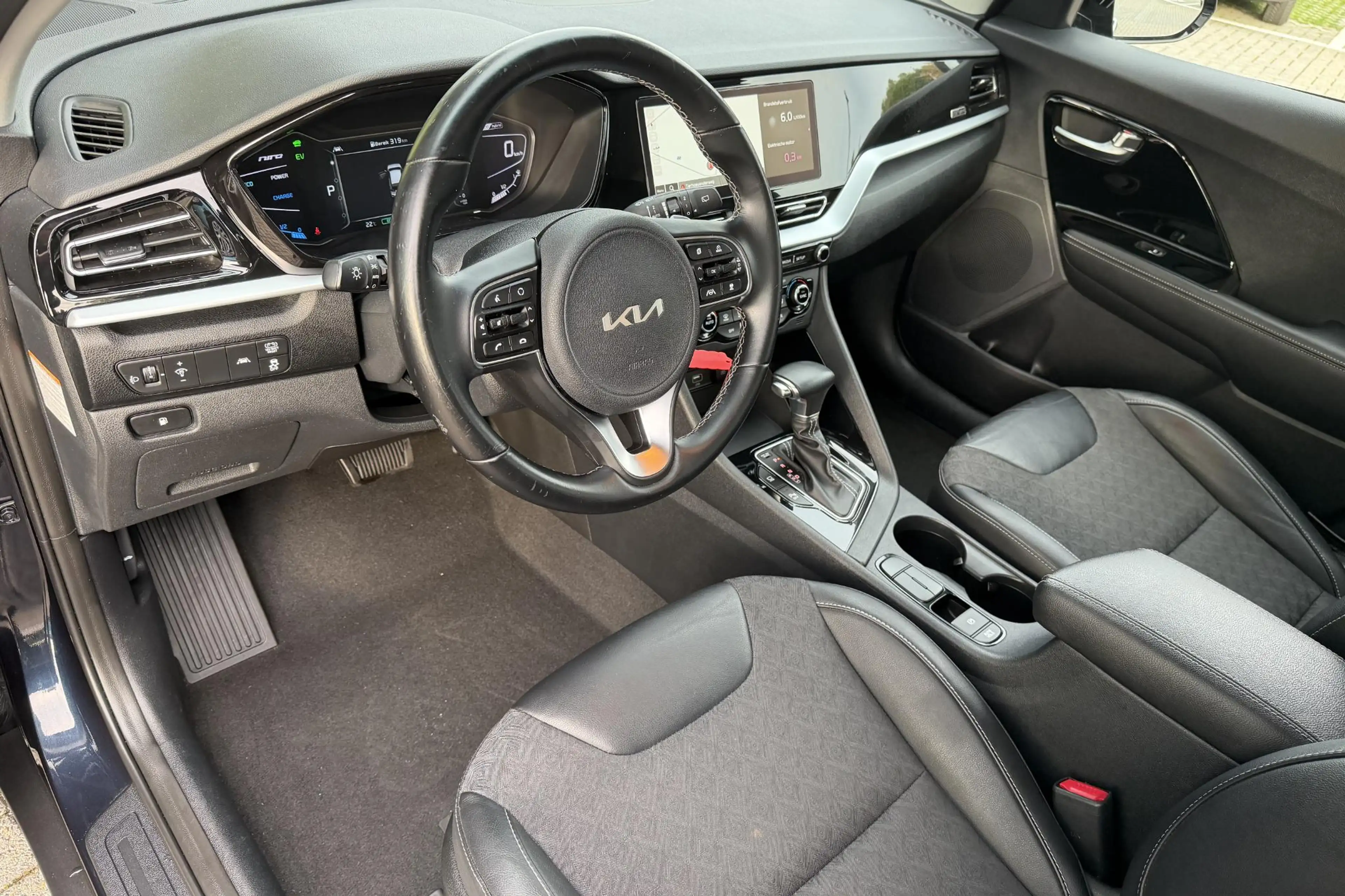 Kia Niro 1.6 GDi Hybrid DynamicLine — photo 8
