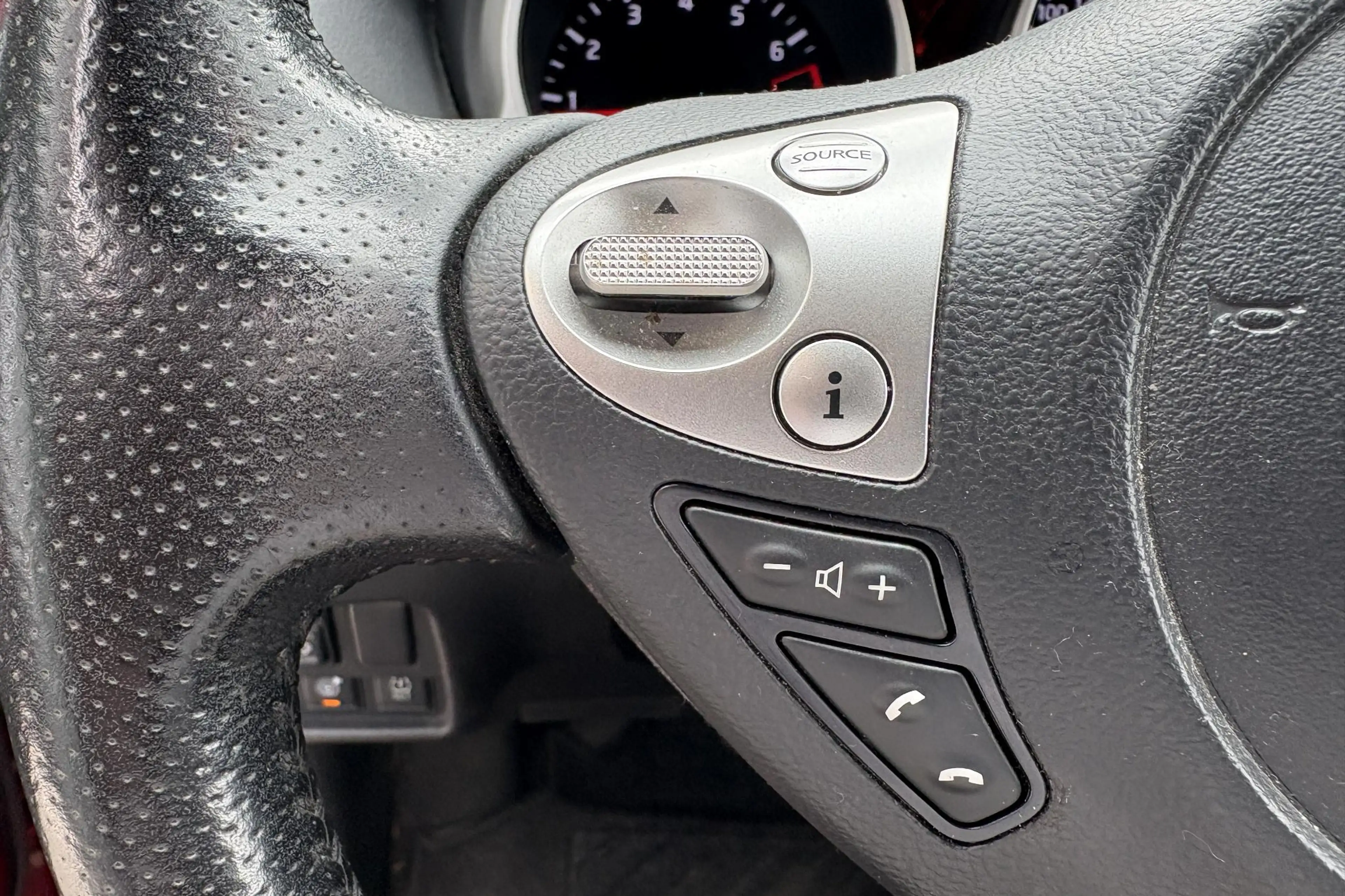 Nissan Juke 1.6 Connect Edition | Automaat | 360 camera | Keyl — photo 15