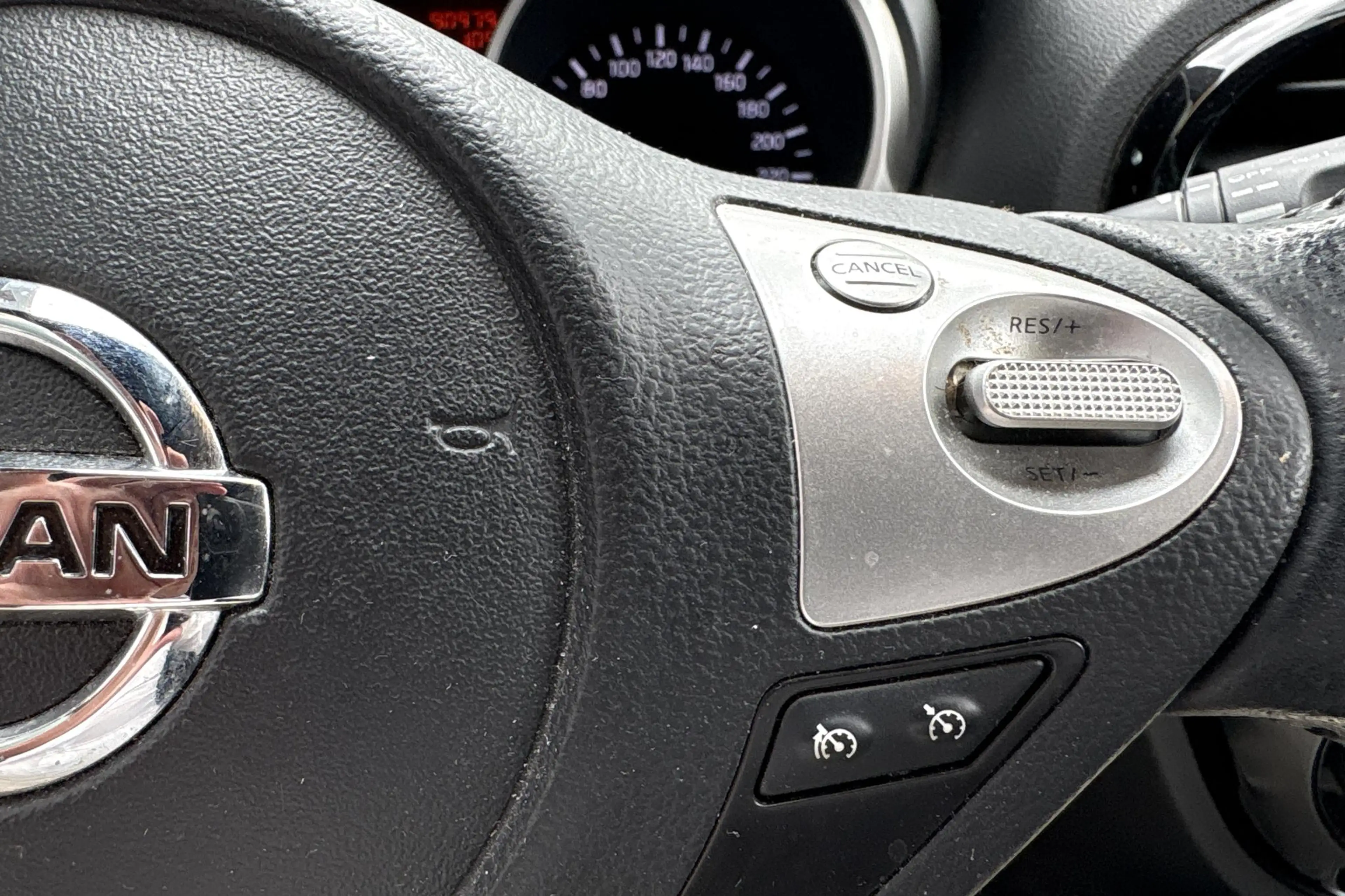 Nissan Juke 1.6 Connect Edition | Automaat | 360 camera | Keyl — photo 14
