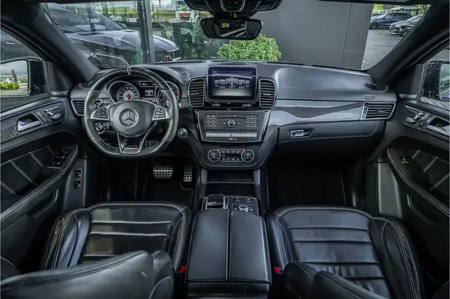 Mercedes-Benz Unknown Model view 9