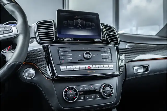 Mercedes-Benz Unknown Model view 14