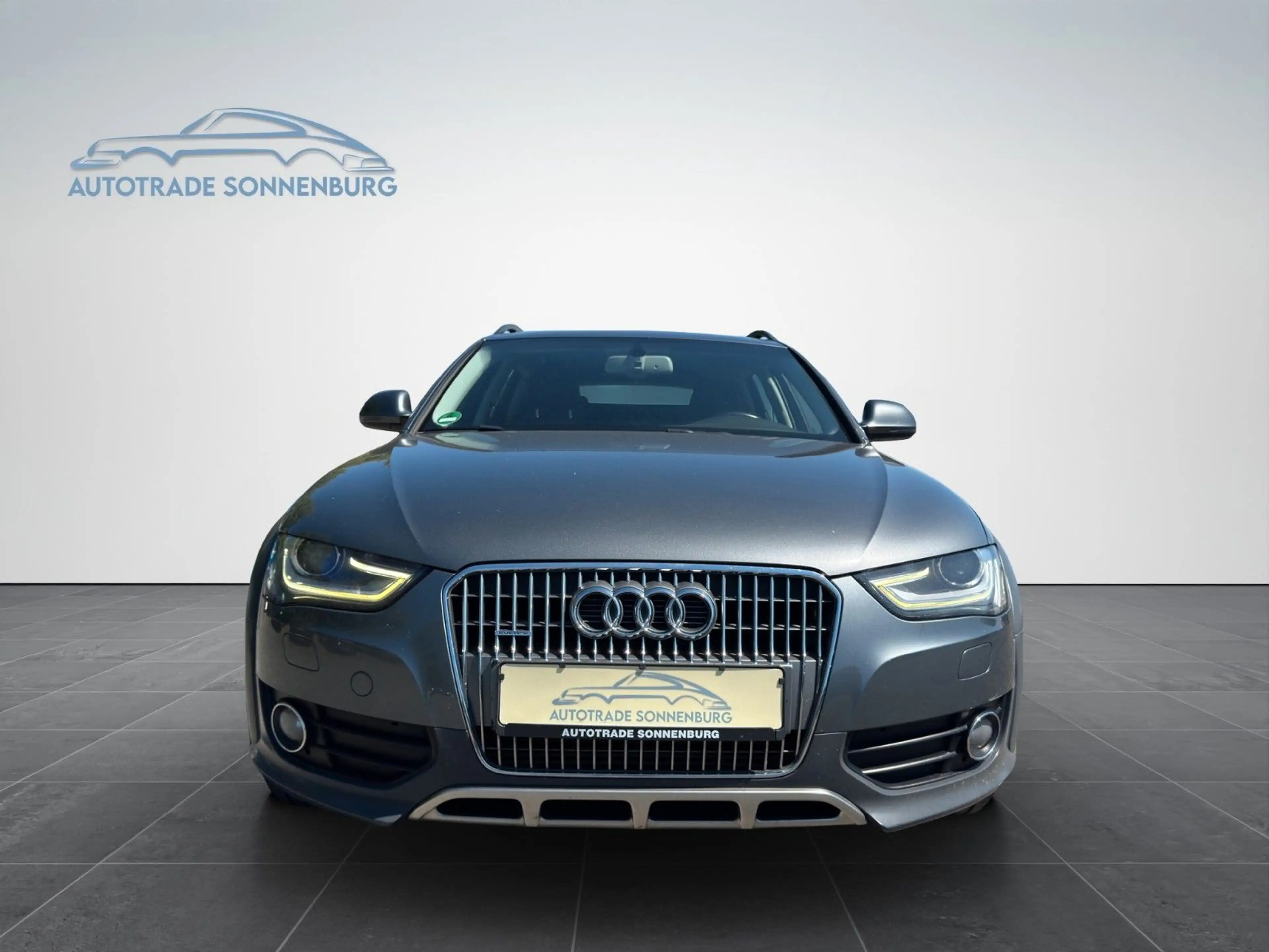 Audi A4 allroad Quattro 2.0 TDI * AHK * Navi — photo 2