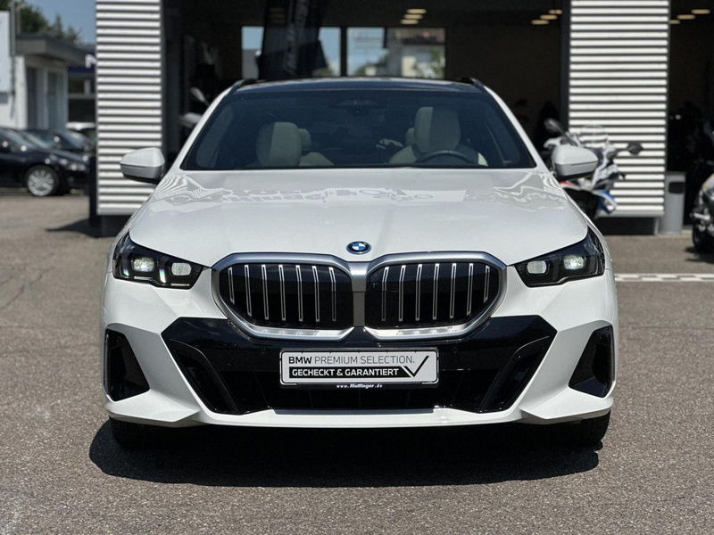 BMW 550 e xDr.T.M Sport IntAktiv.Pano.AutobahnAss.B+W — photo 3
