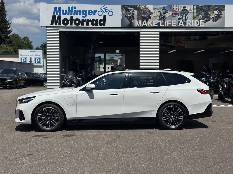 BMW 550 e xDr.T.M Sport IntAktiv.Pano.AutobahnAss.B+W — photo 6