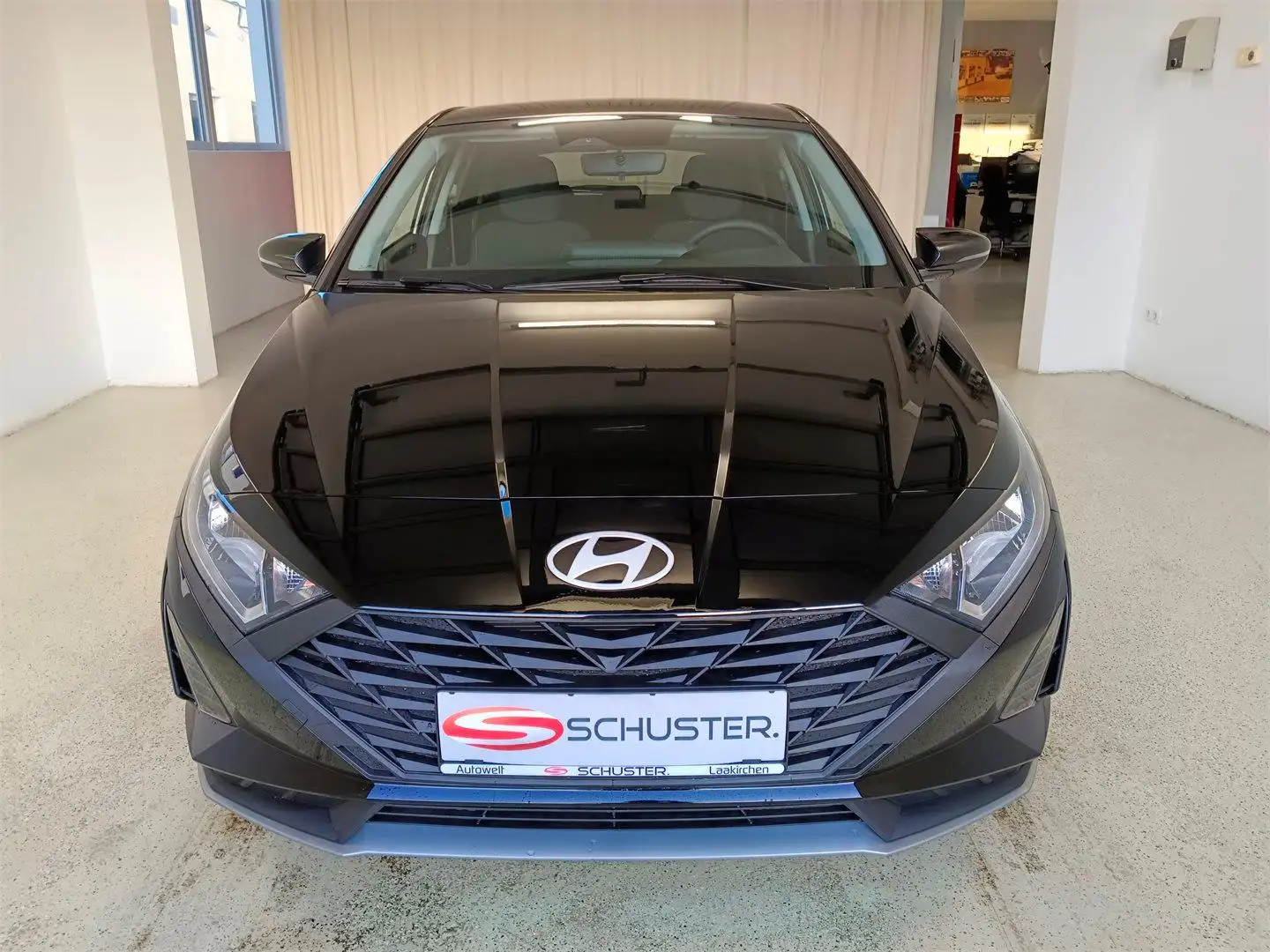 Hyundai i20 (BC3)  1,2 Jubile 1.2 MPI b5bj1 Schwarz - 2