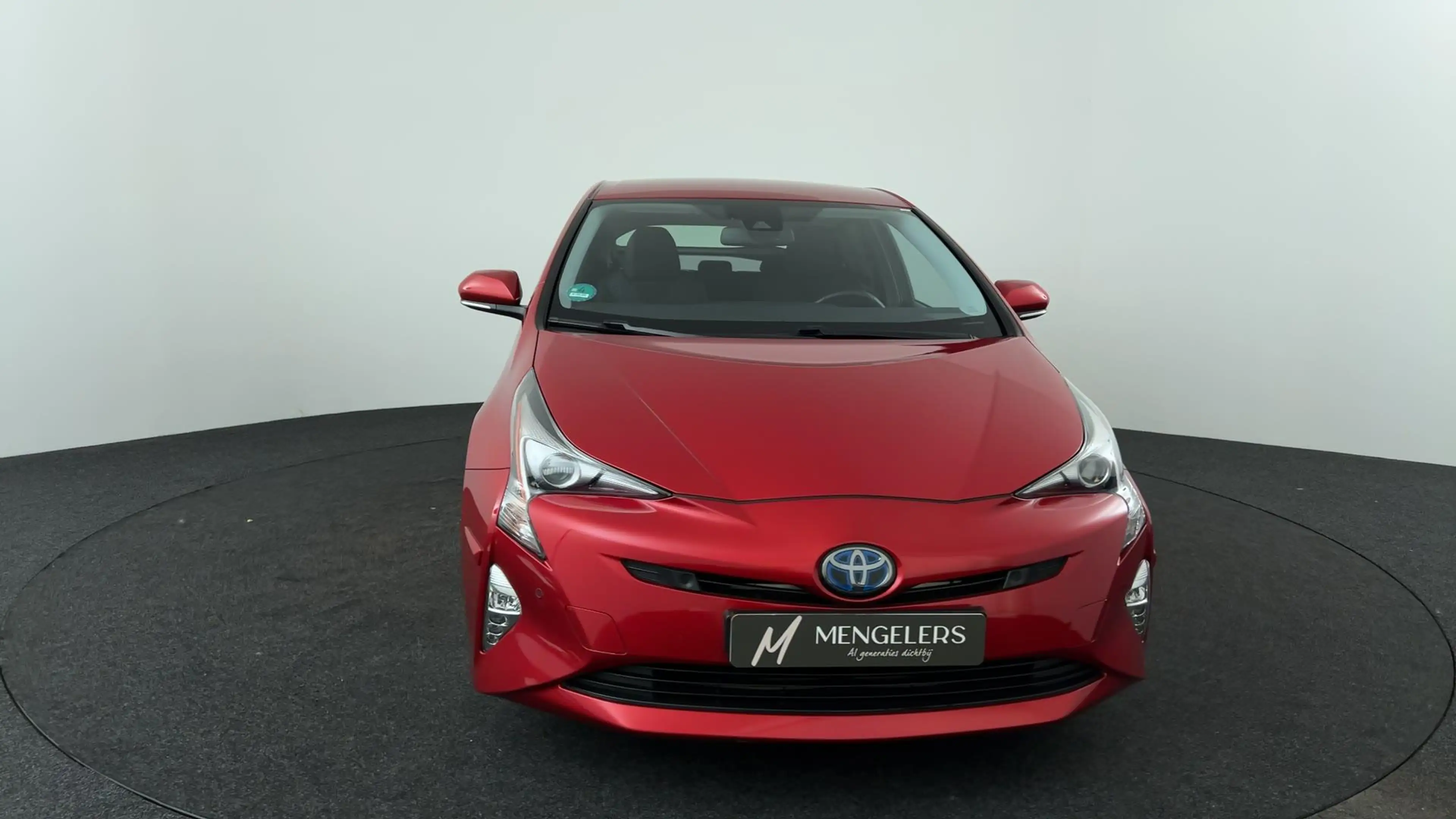 Toyota Prius 1.8 Executive — photo 8
