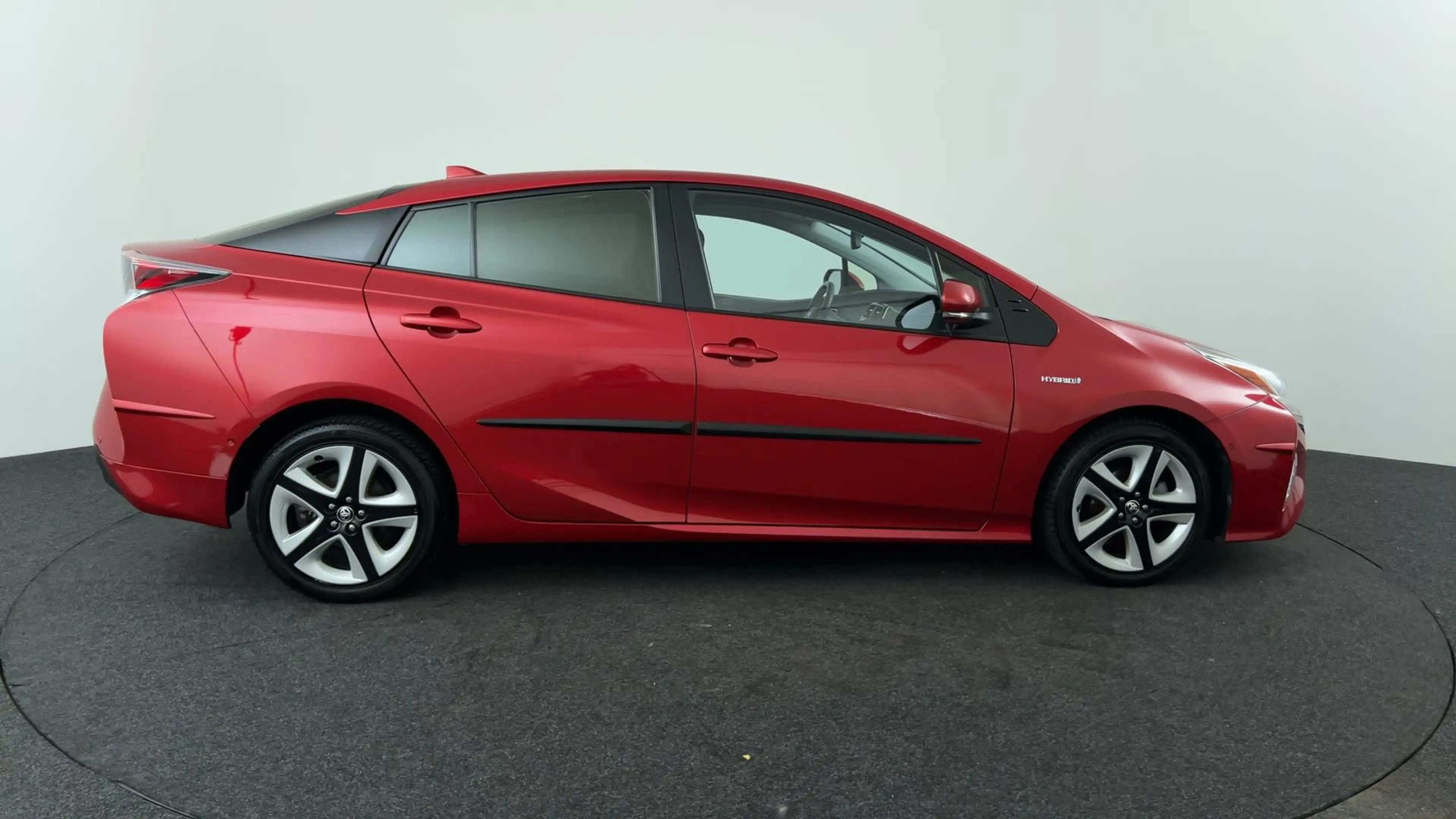 Toyota Prius 1.8 Executive — photo 6