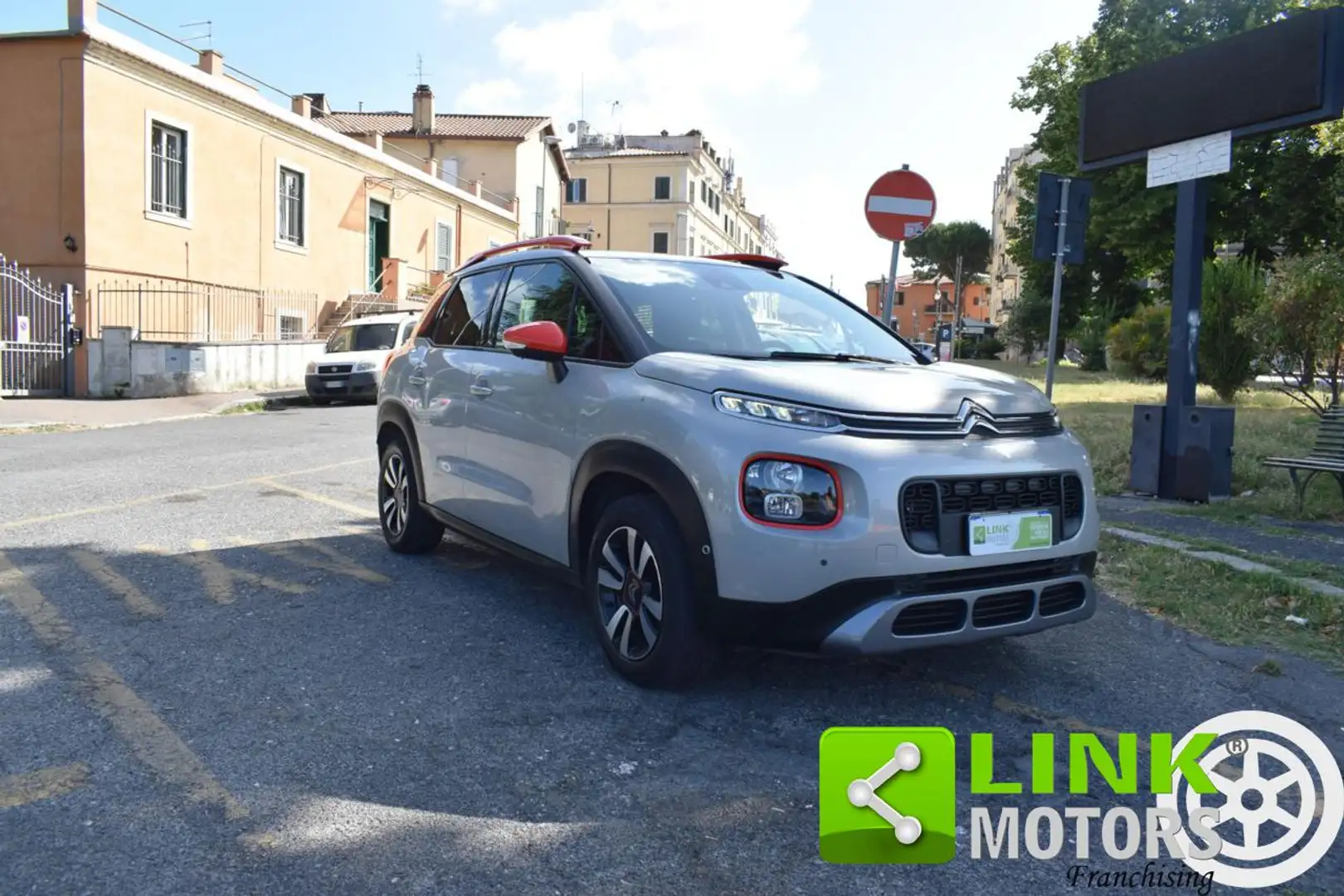 Citroen C3 Aircross PureTech 110  Shine GARANZIA12 MESI Beige - 2