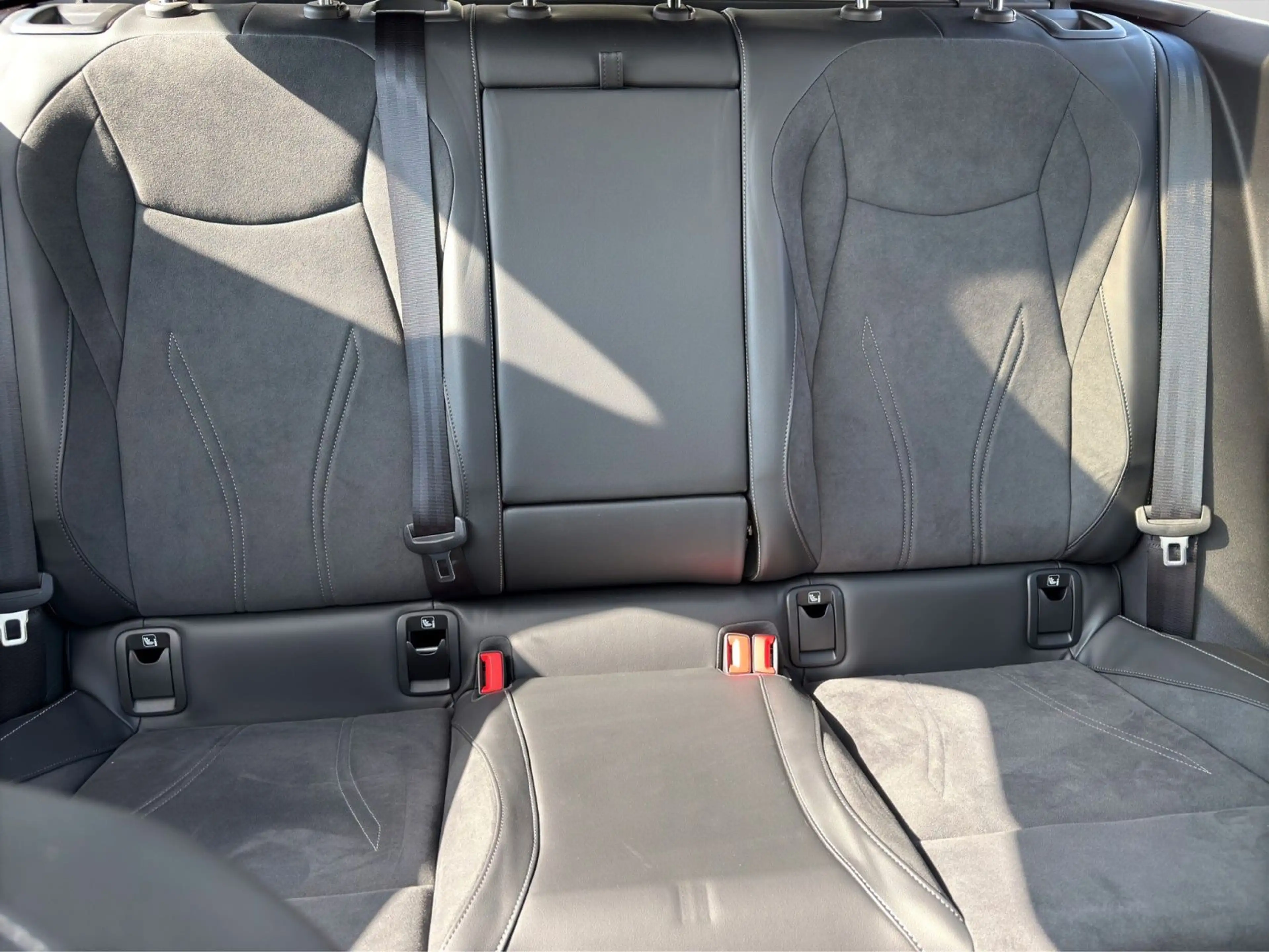 Volkswagen ID.7 Tourer Pro S 210 kW I AHK PANO HUD IQ.LIGHT — photo 19