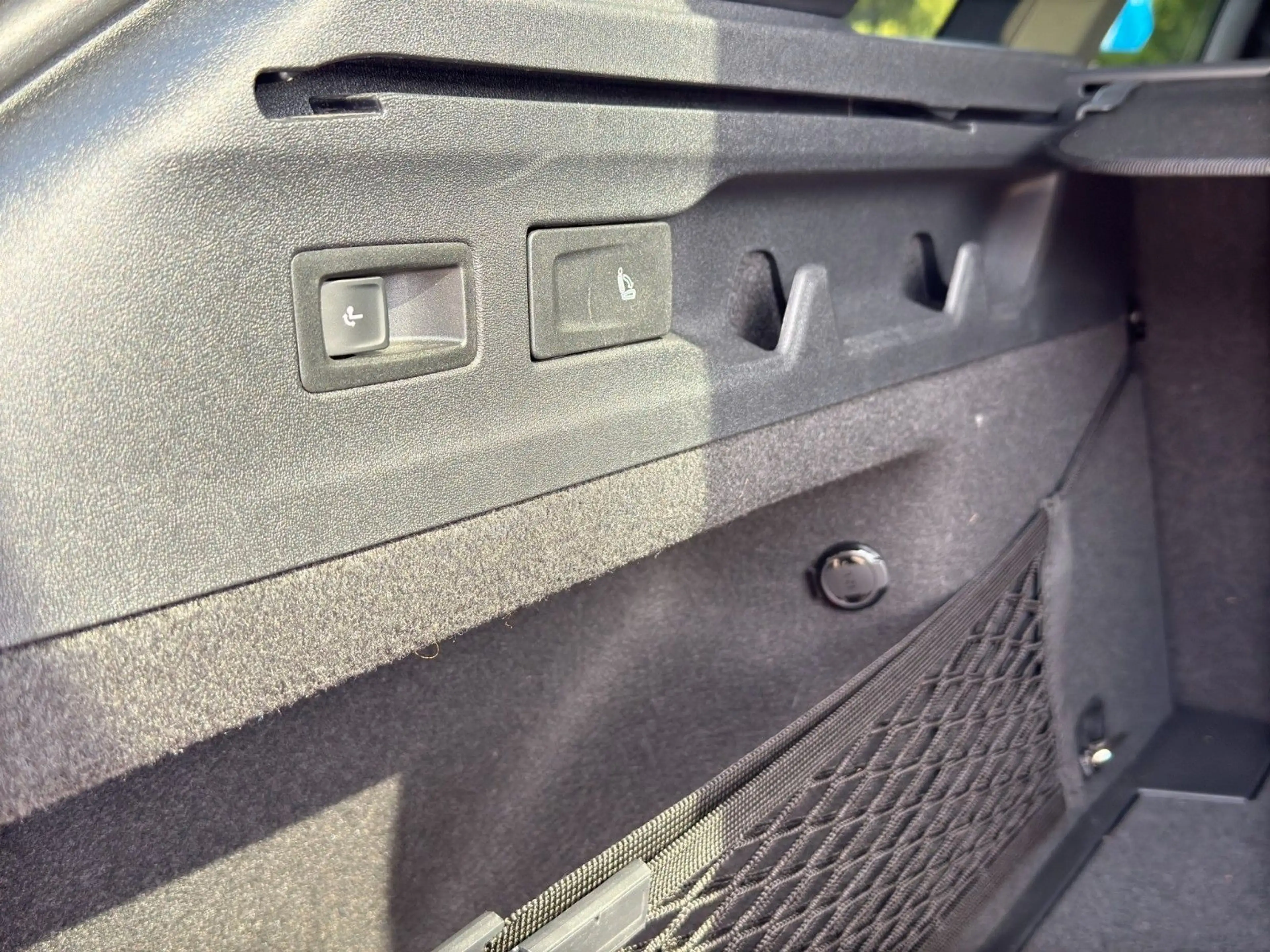 Volkswagen ID.7 Tourer Pro S 210 kW I AHK PANO HUD IQ.LIGHT — photo 27