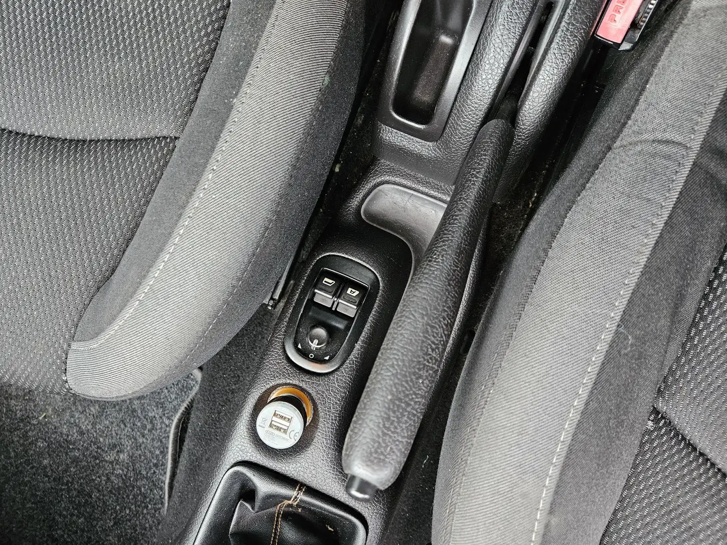 Peugeot 206 75 JBL - 2