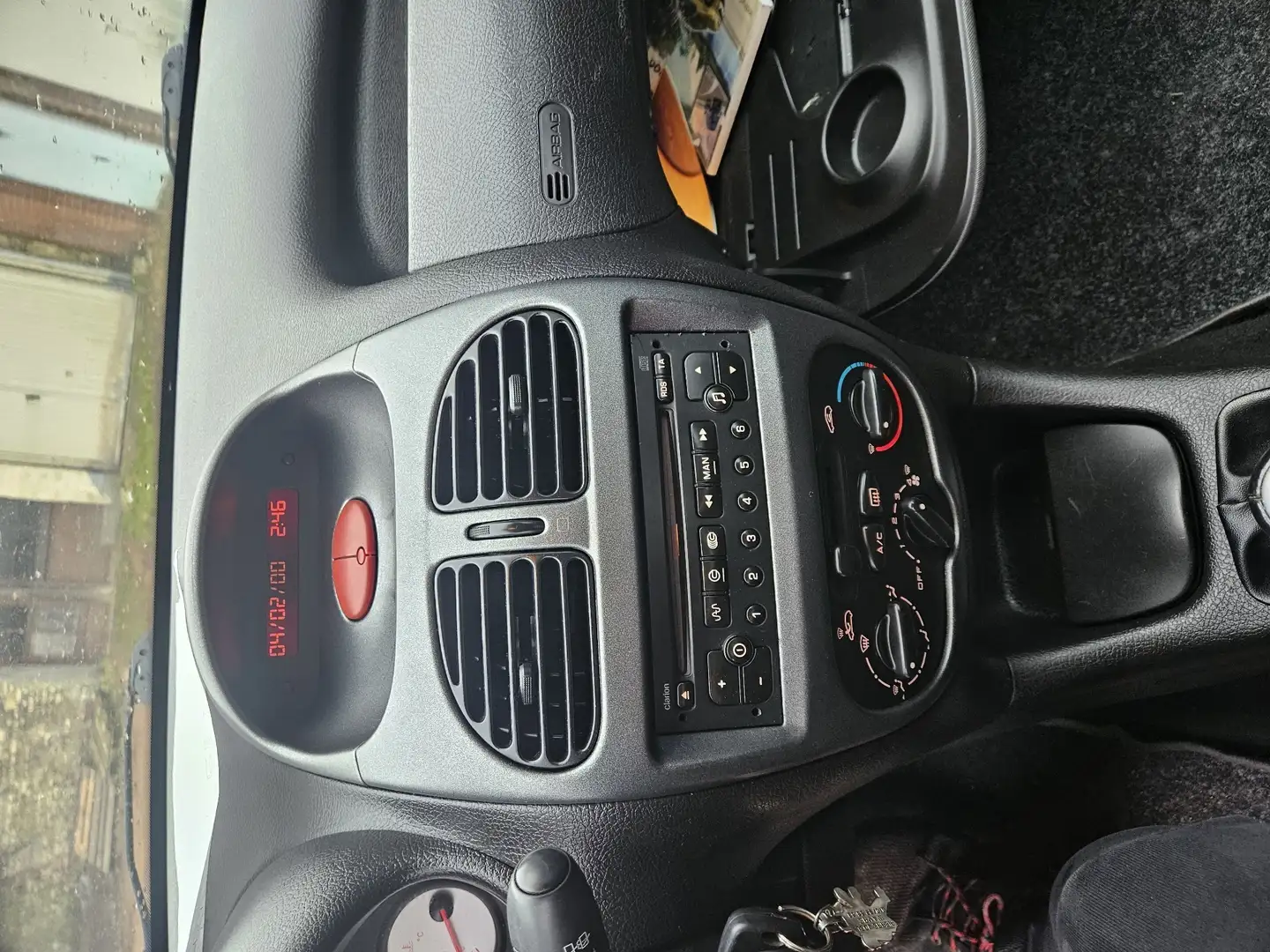 Peugeot 206 75 JBL - 1