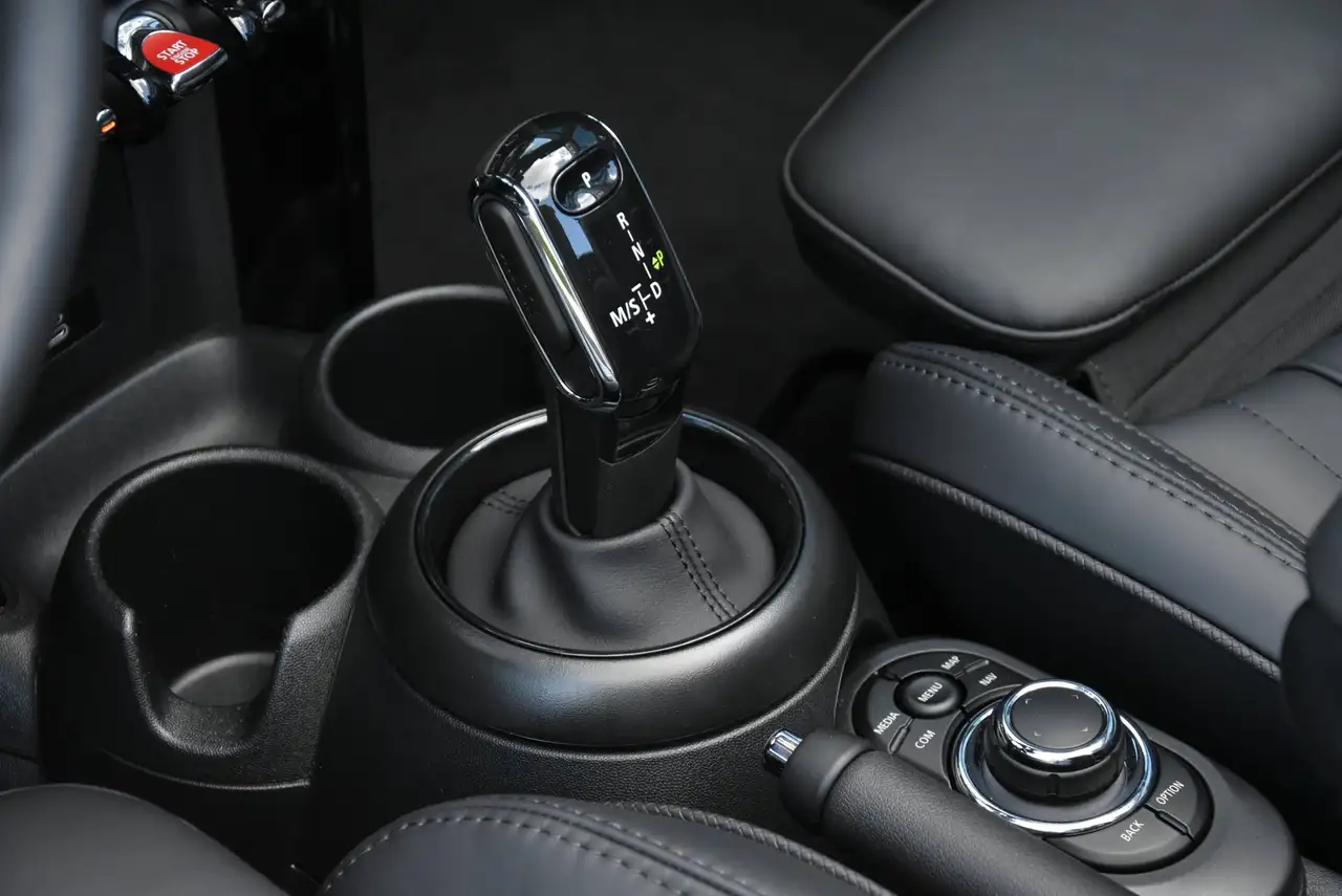 MINI Cooper Cabriolet 2.0AS Cooper S OPF DCT*HEAD-UP*HARMAN-KARDON*CAMERA*LEDER*FULL*, миниатюра 11