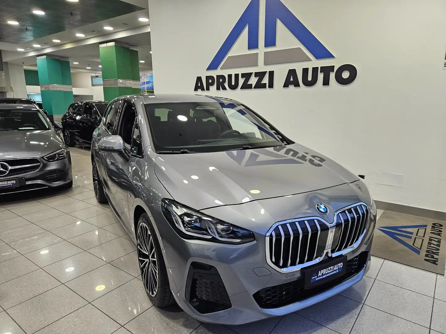 BMW 218 d Active Tourer Msport auto RETROCAM 360° NAVI Argento - 1