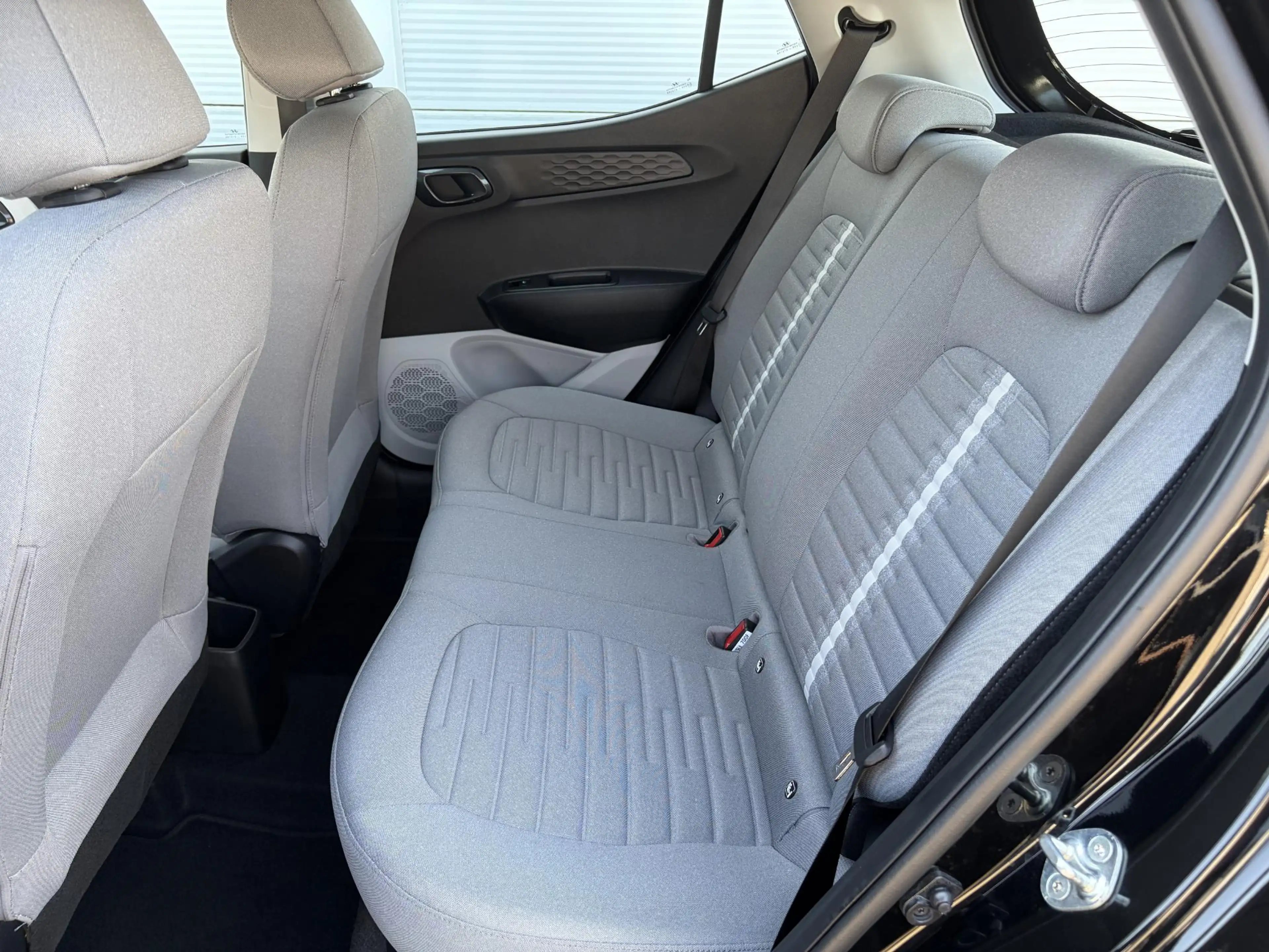 Hyundai i10 1.0 Premium / Airco / Apple Carplay/Android Auto / — photo 29