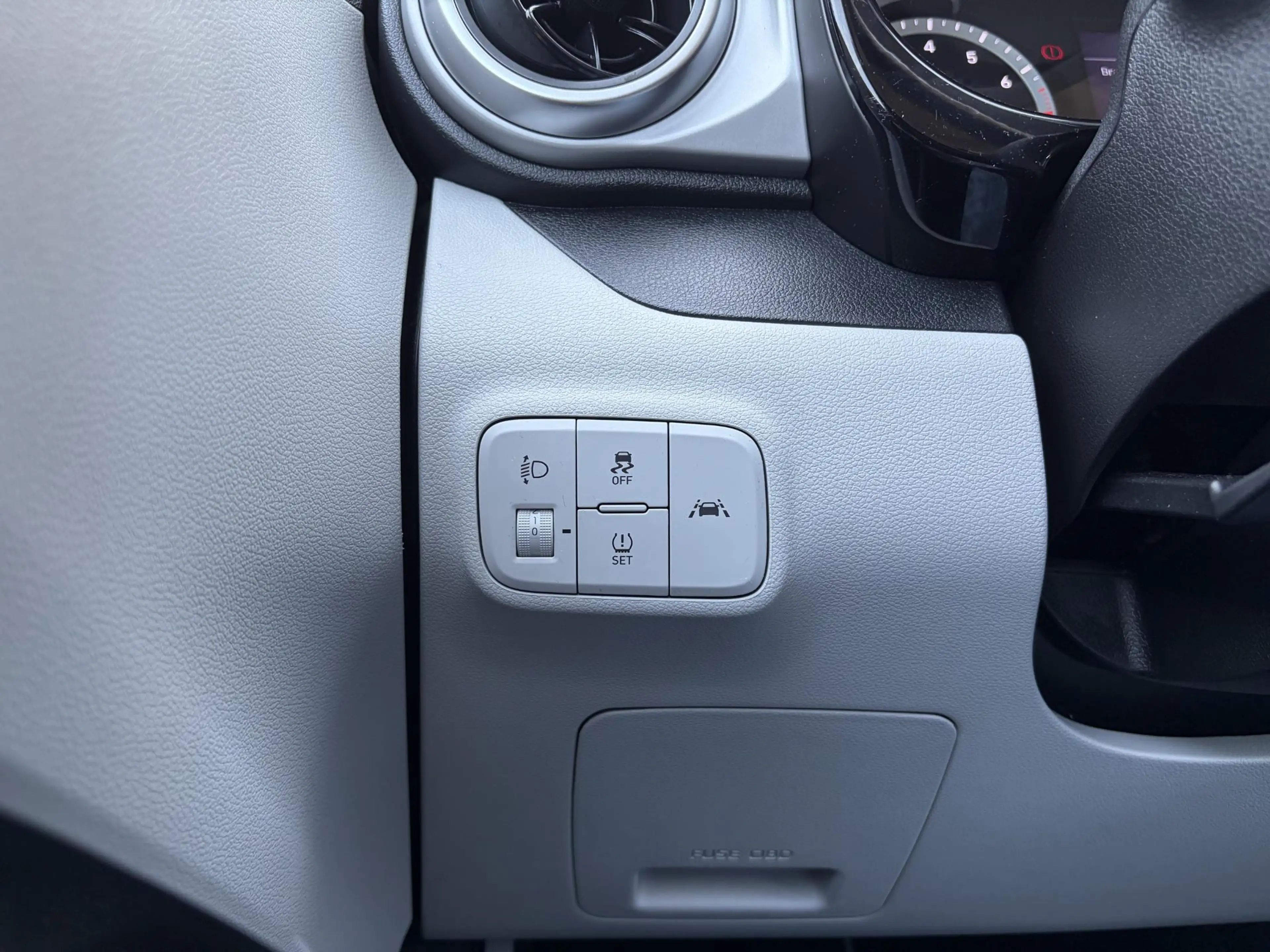 Hyundai i10 1.0 Premium / Airco / Apple Carplay/Android Auto / — photo 13