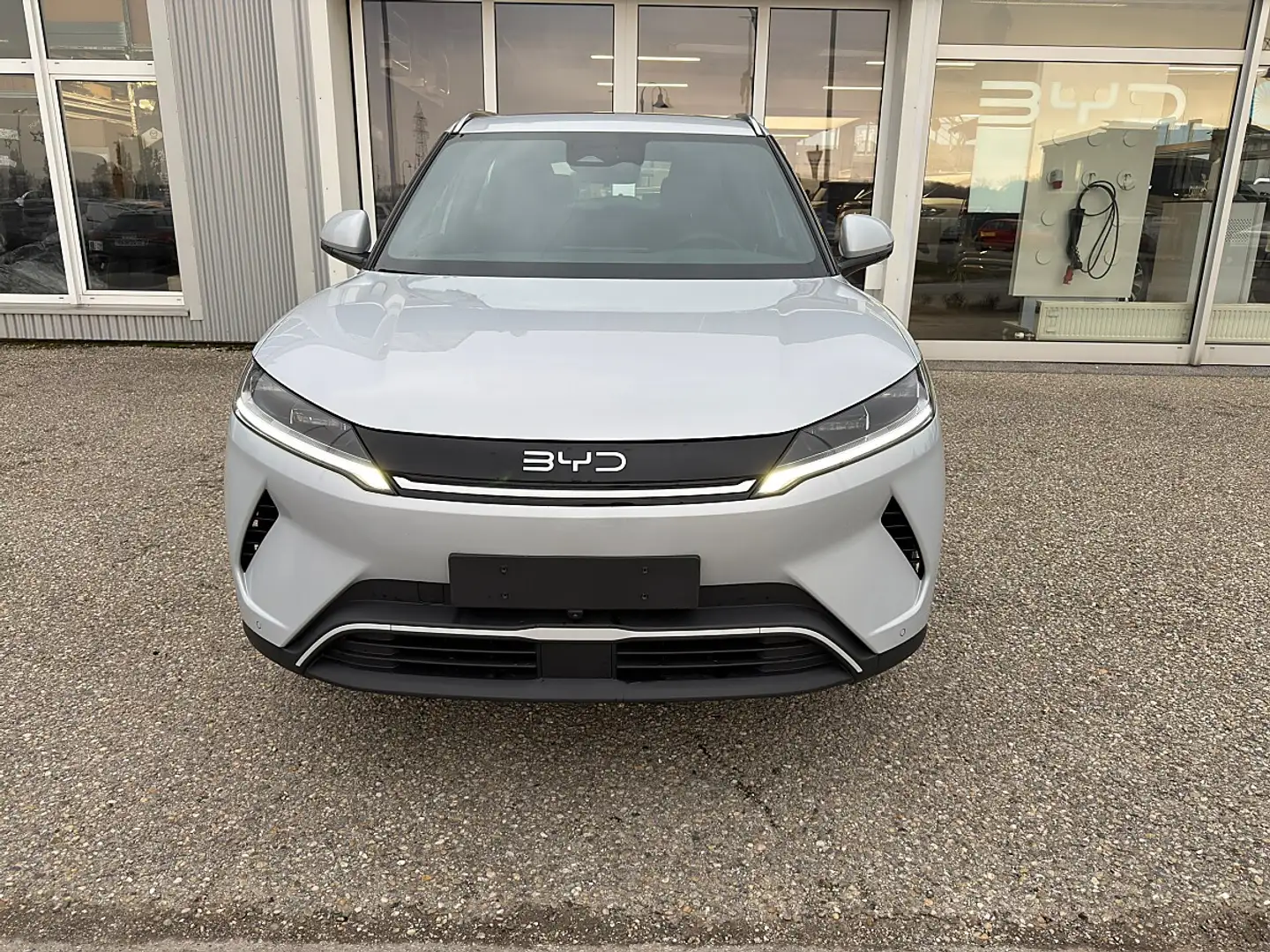 BYD Atto 2 Atto2 45,12 kWh Boost Österreich Paket Weiß - 2