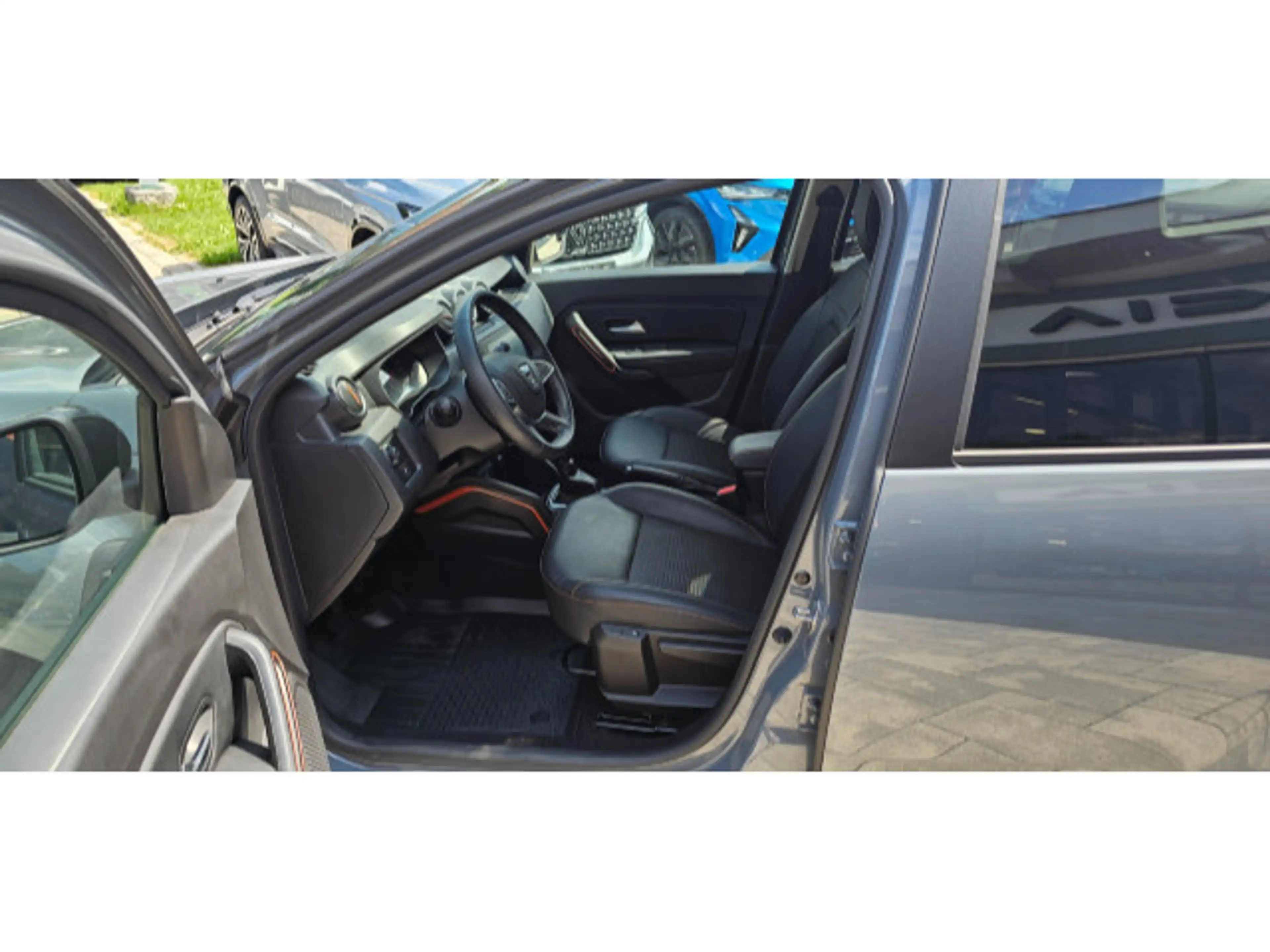 Dacia Duster II Extreme 4WD — photo 11