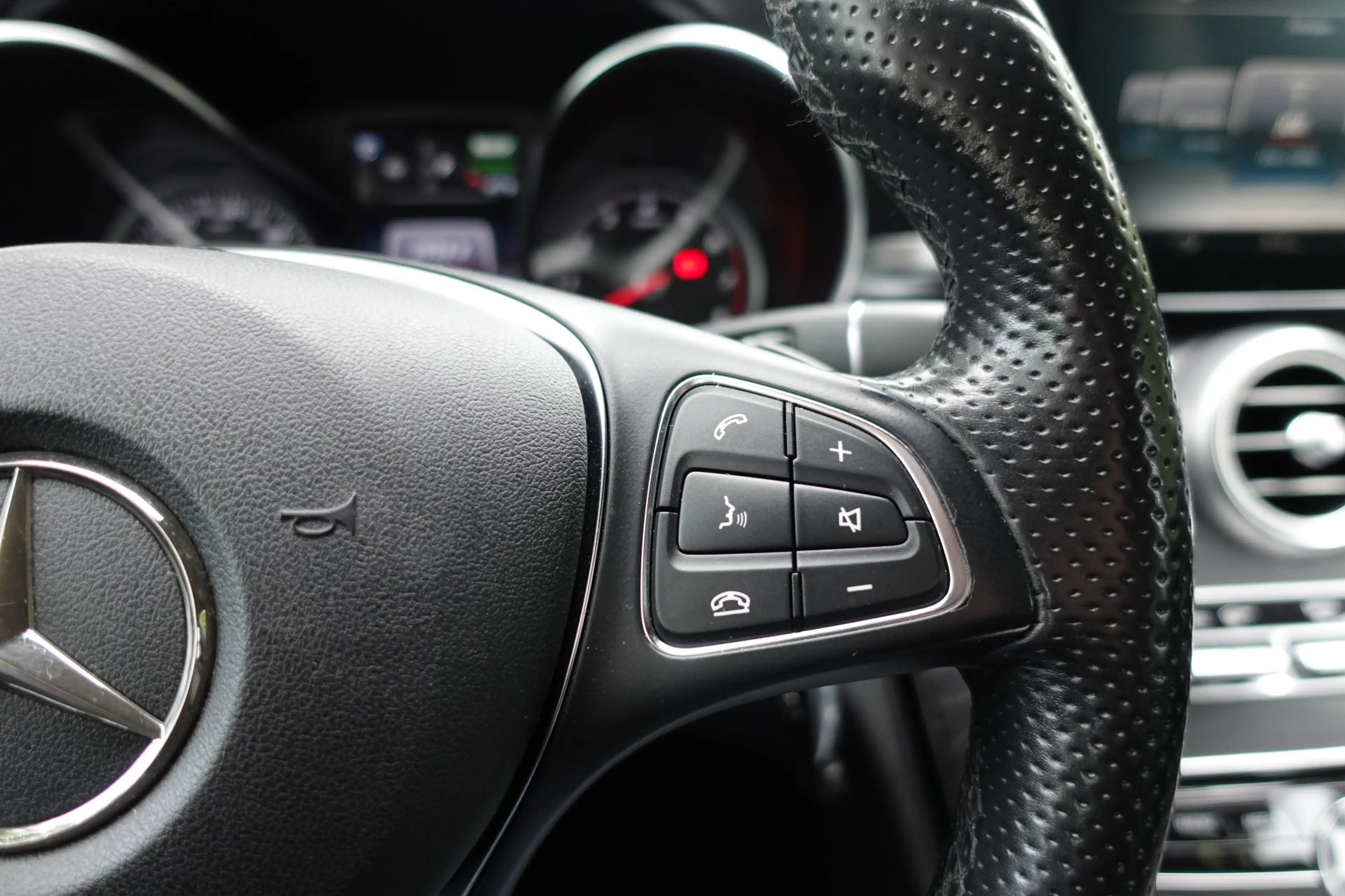 Mercedes-Benz C 350 Estate e Lease Edition Plus | Luchtvering | Trekha — photo 34