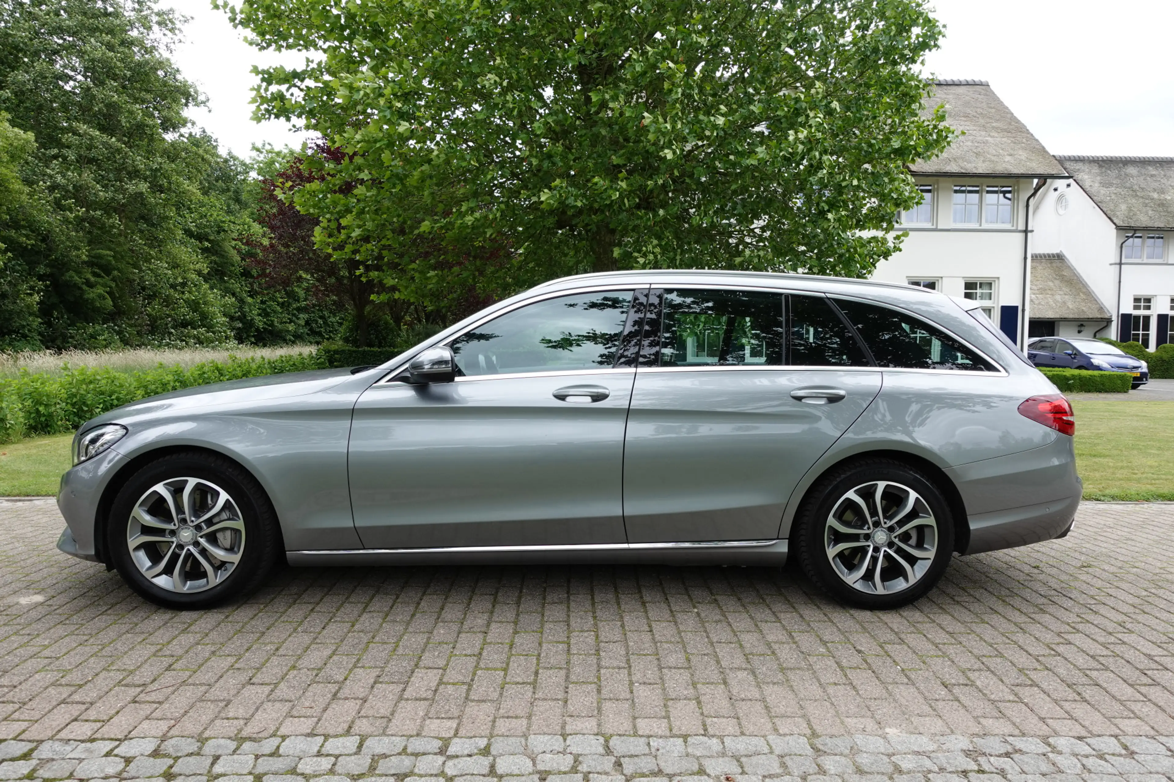 Mercedes-Benz C 350 Estate e Lease Edition Plus | Luchtvering | Trekha — photo 9