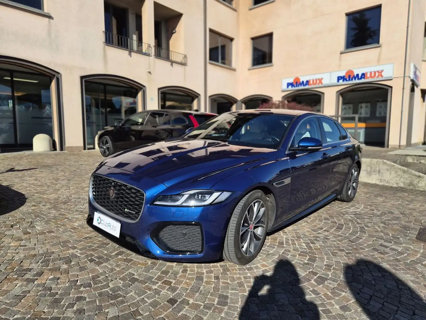 Jaguar XF 2.0d i4 mhev R-Dyn.HSE rwd 204cv auto Bleu - 1