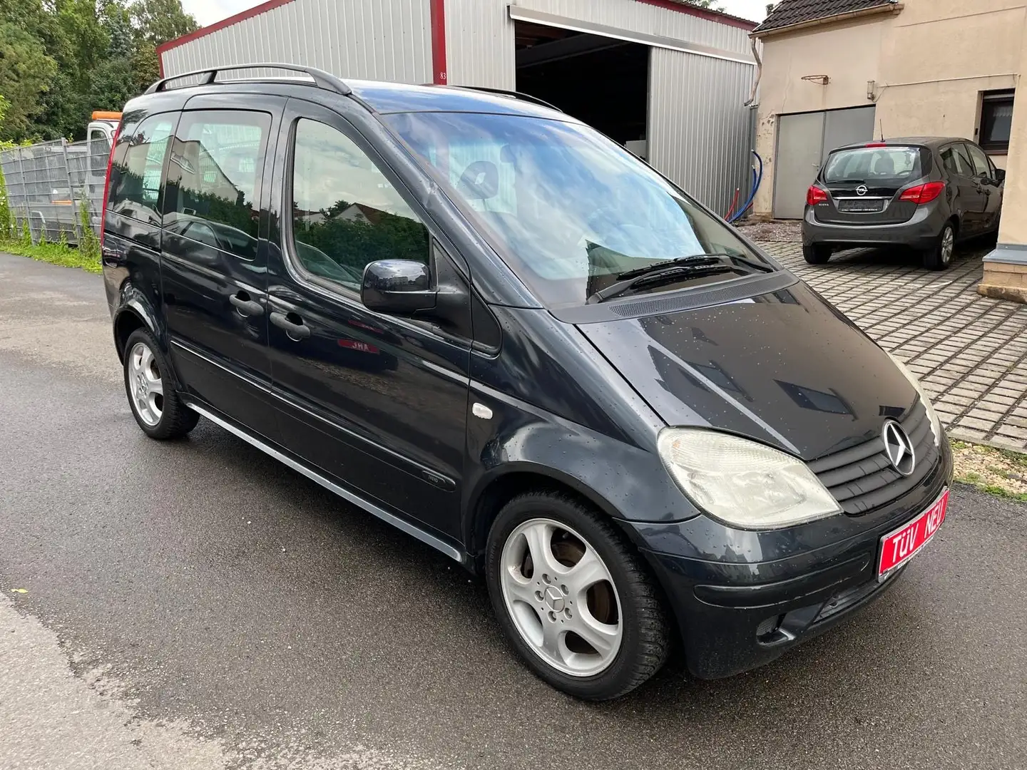 Mercedes-Benz Vaneo 1.6 (414.700) Negro - 2